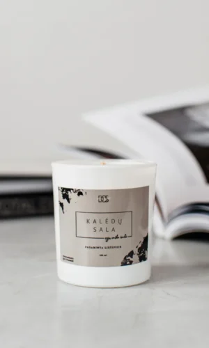 Kvepianti žvakė | KALĖDŲ SALA